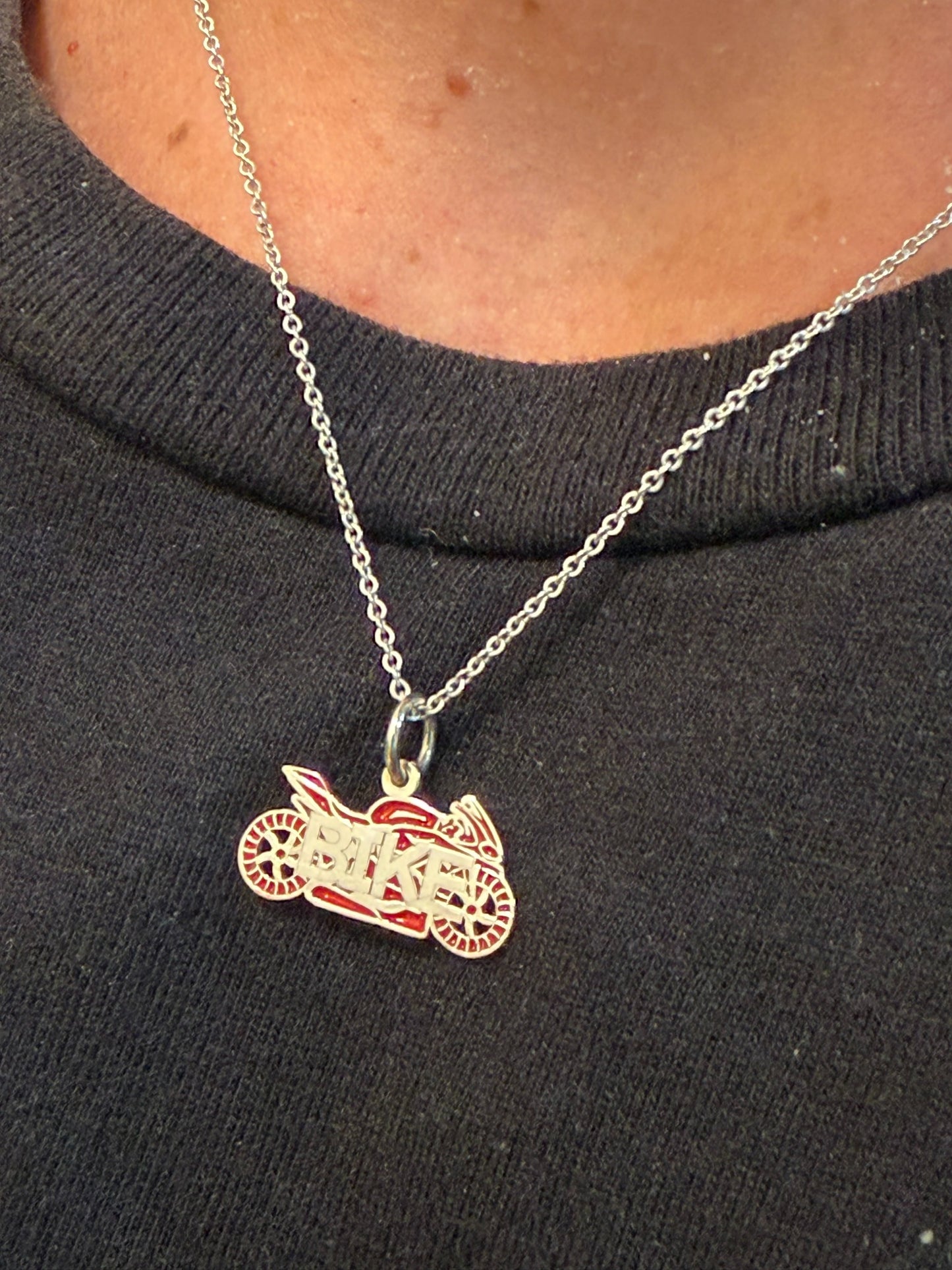 "Moto Enamel" Pendant Necklace – 925 Solid Silver, 92k Solid Gold