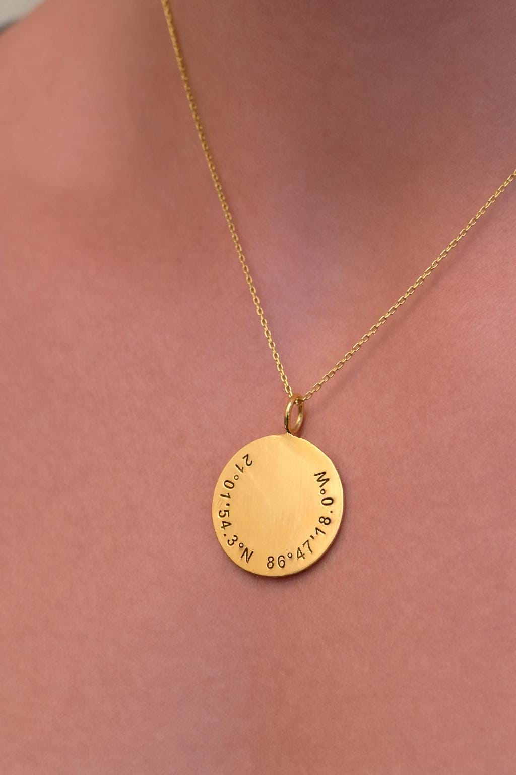 "Coordinated Medal" Pendant Necklace - 14k Solid Gold