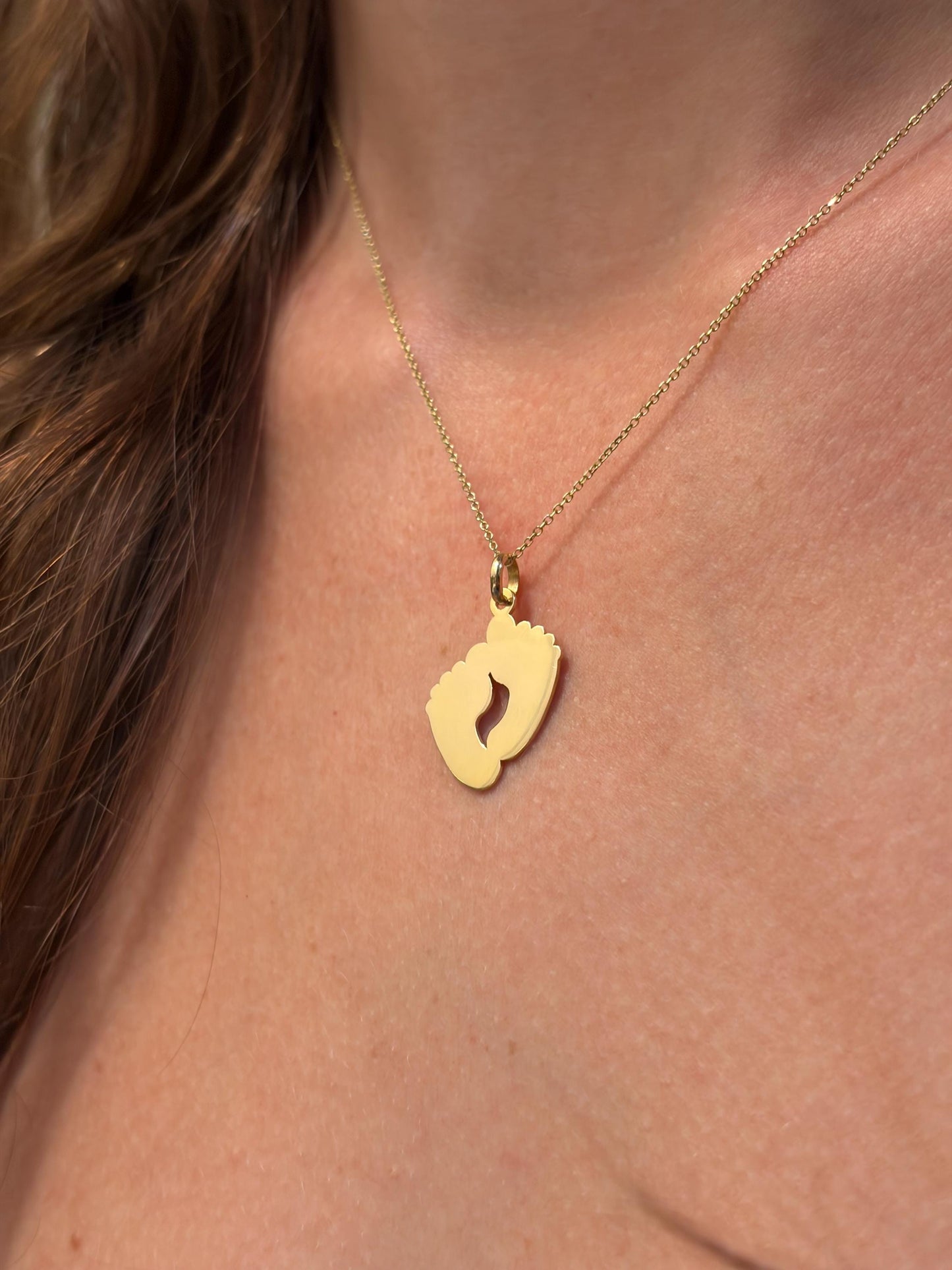 "One Foot" Pendant Necklace - 14k Solid Gold