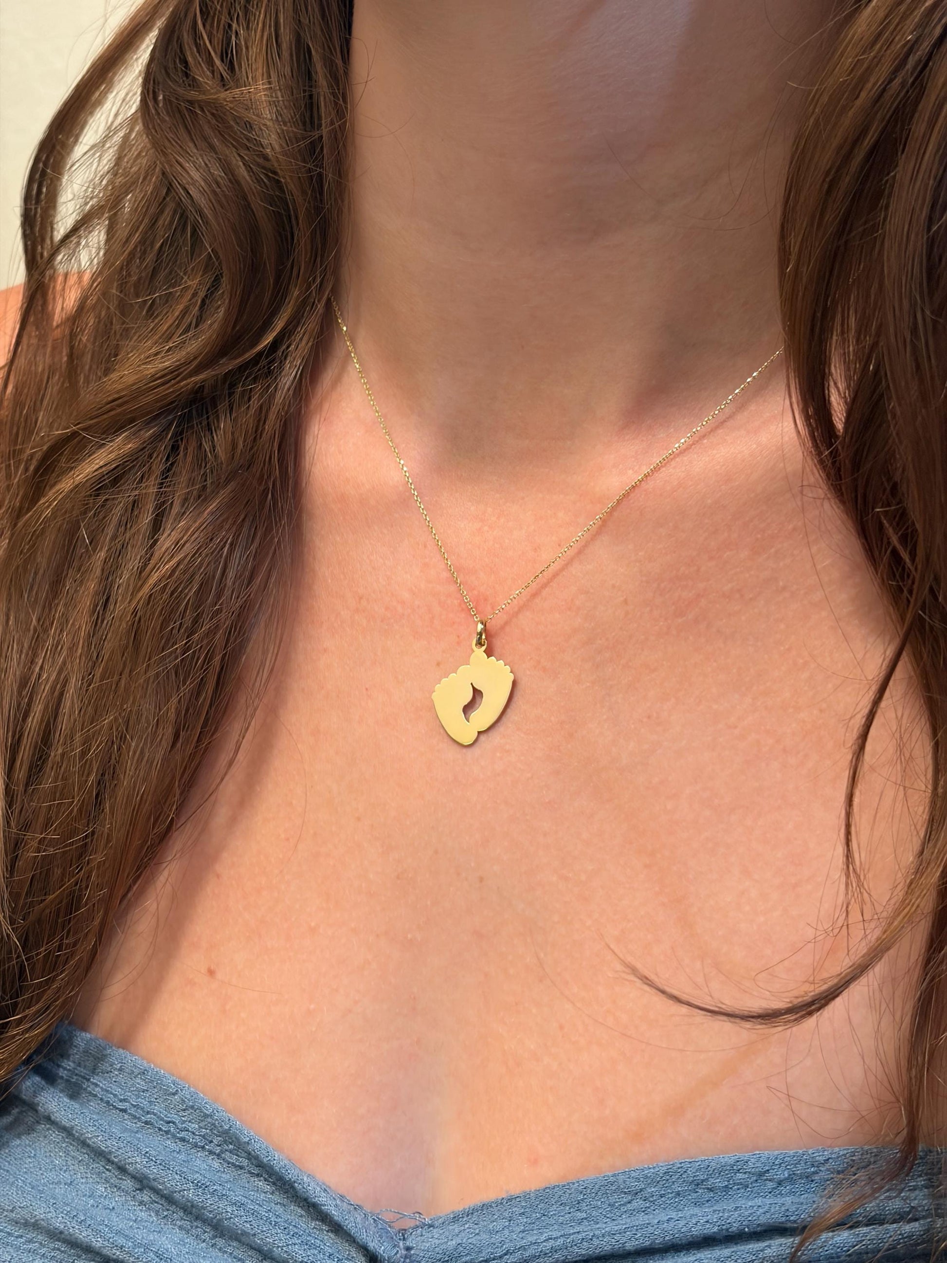 "One Foot" Pendant Necklace - 14k Solid Gold
