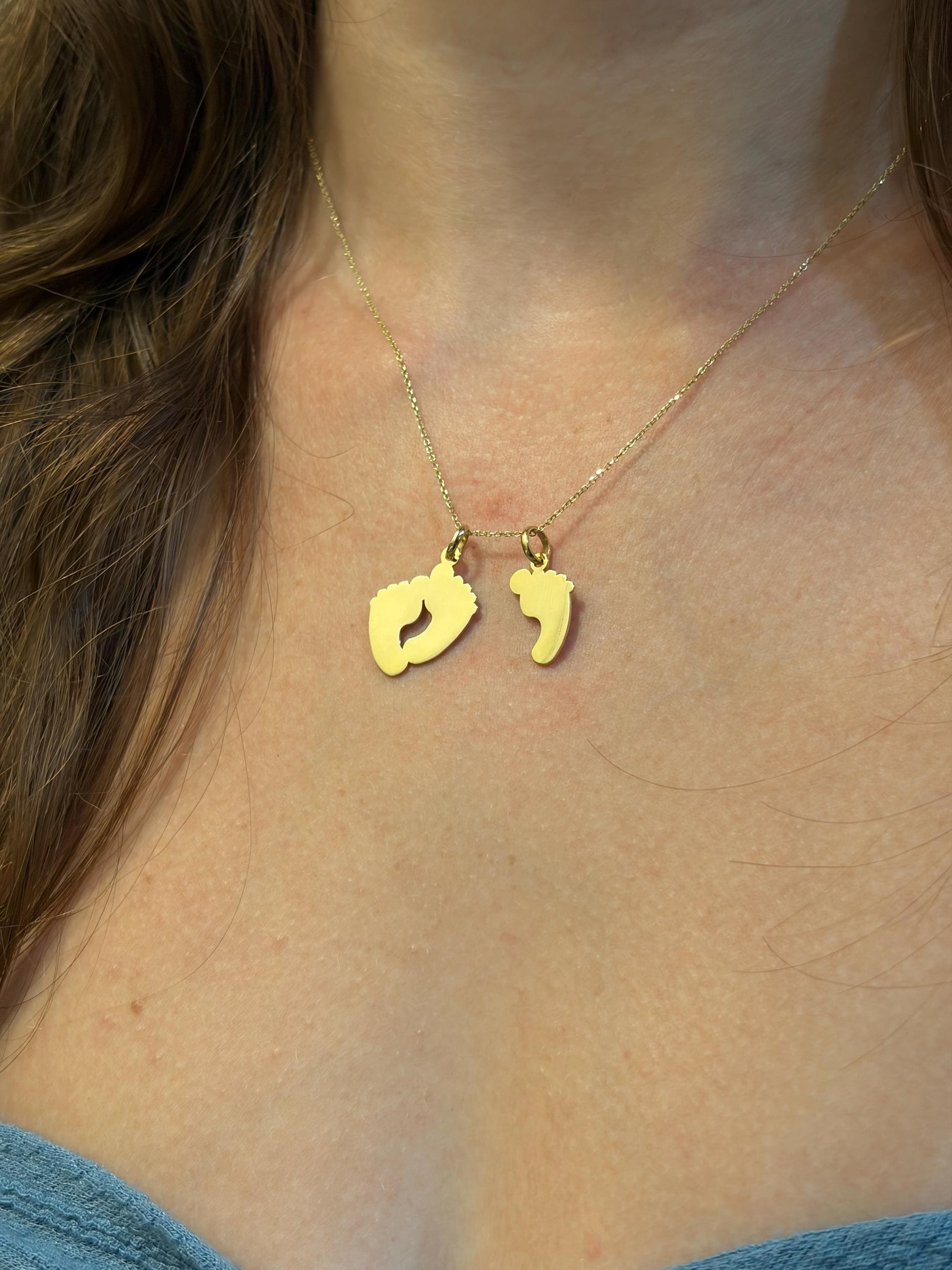 "One Foot" Pendant Necklace - 14k Solid Gold