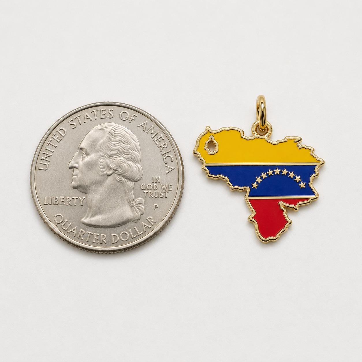 "Venezuela Map" Pendant Necklace - 14k Solid Gold