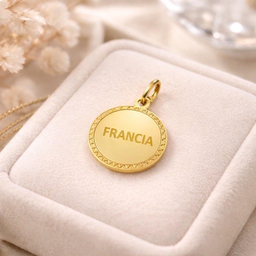 "Lined Medallion" Pendant - 14k Solid Yellow Gold