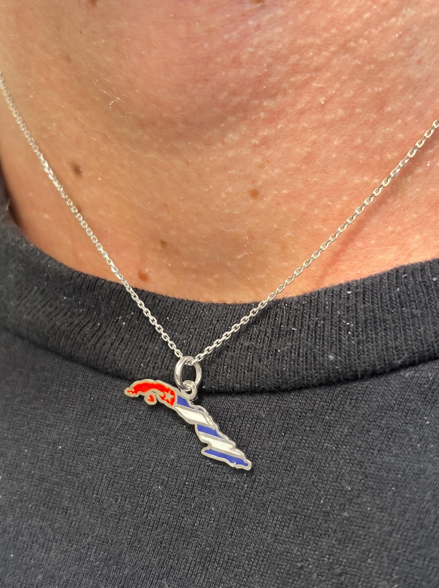 "Cuba Map Enamel" Pendant - 925 Sterling Silver