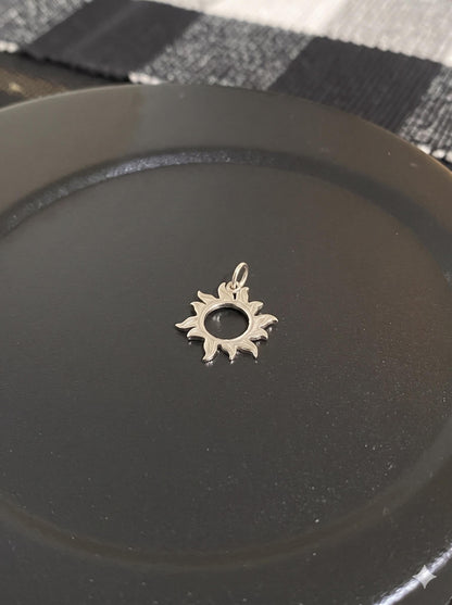"Radiant Sun" Pendant Necklace - 925 Sterling Silver