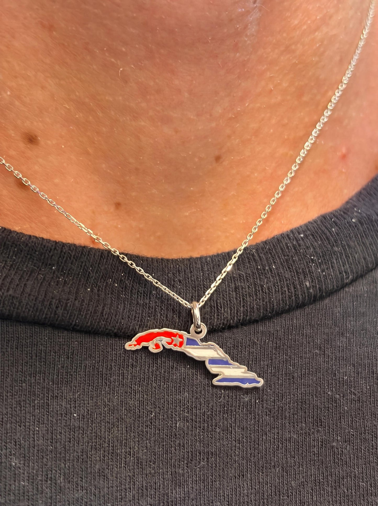 "Cuba Map Enamel" Pendant - 925 Sterling Silver